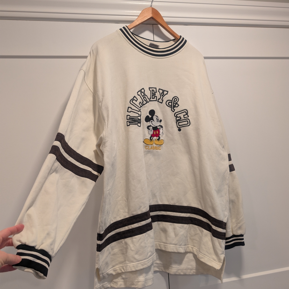 VINTAGE 90s Mickey & Co Cream Pullover Oversized Boxy Varsity Sweatshirt - Picture 9 of 10